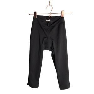 Woman’s Performance | Black Cropped Athletic Padded shorts bike padding